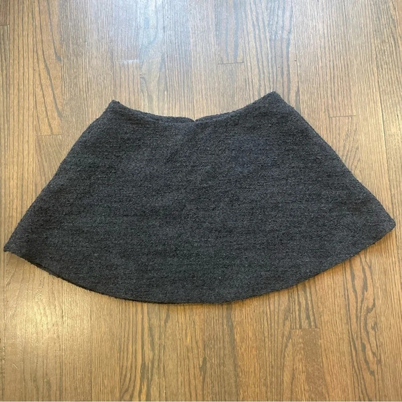 Theyskens' Theory Wool Blend “ Sonet” Skirt - Picture 2 of 10